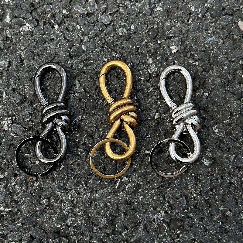 Брелок-підвіска Ainsworth Star з металевим карабіном