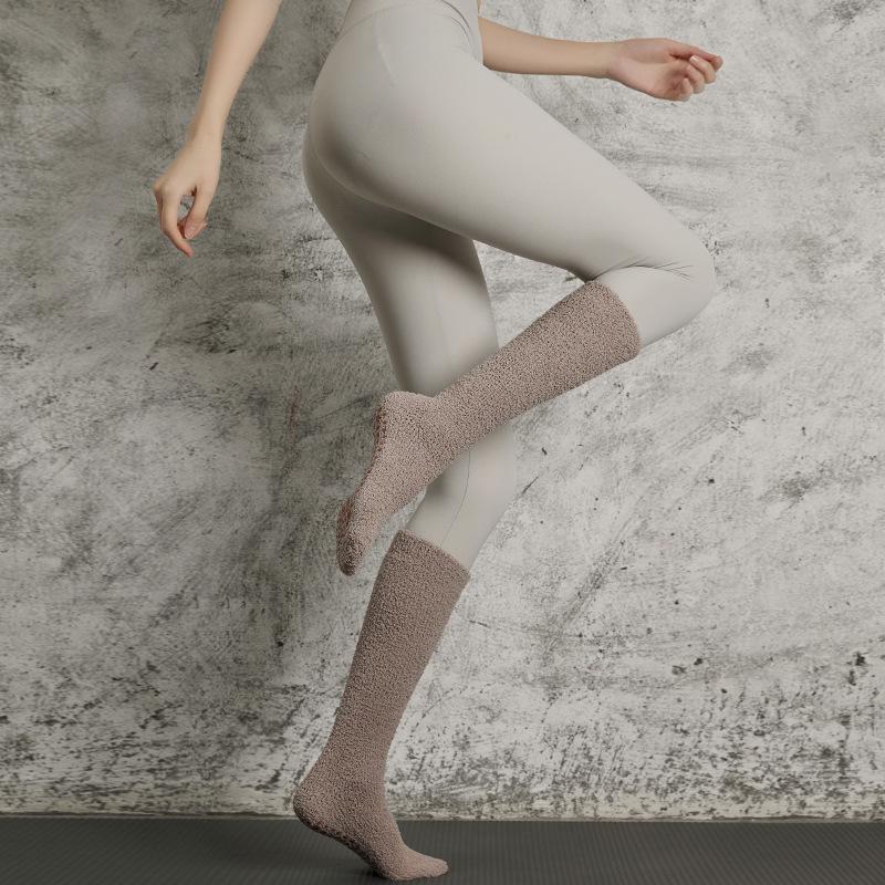 

Женские нескользящие носки для йоги до щиколотки для пилатеса, фитнеса, бега и прыжков One Size