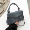 New fashion casual portable small bag popular small square bag women's solid color simple shoulder messenger bag