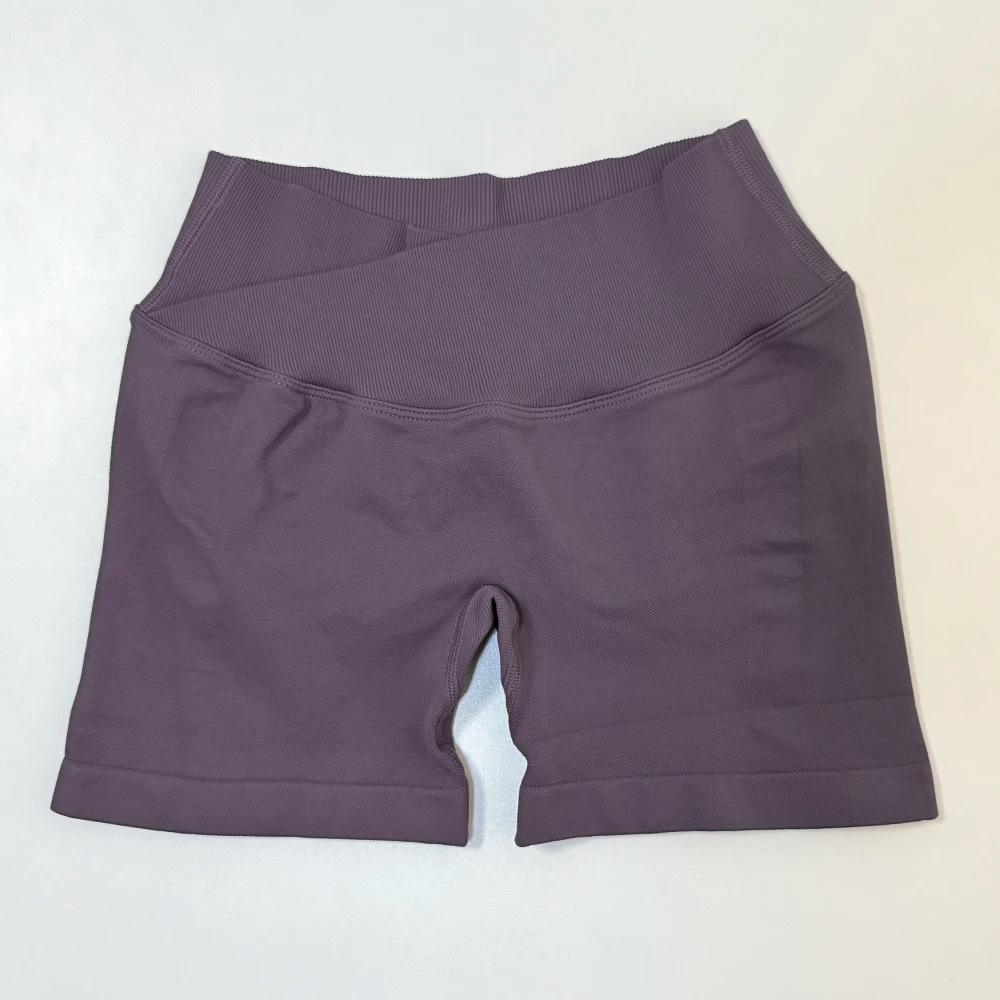 

Women s High Waist Hip Lifting Yoga Shorts - European/American, Seamless, Three-Quarter Length, Perfect for Summer Sports Medium