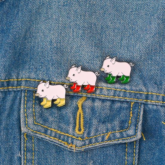 Lapel Brooch Cute Pig Shapes Alloy Unisex Collar Brooch for Gifts