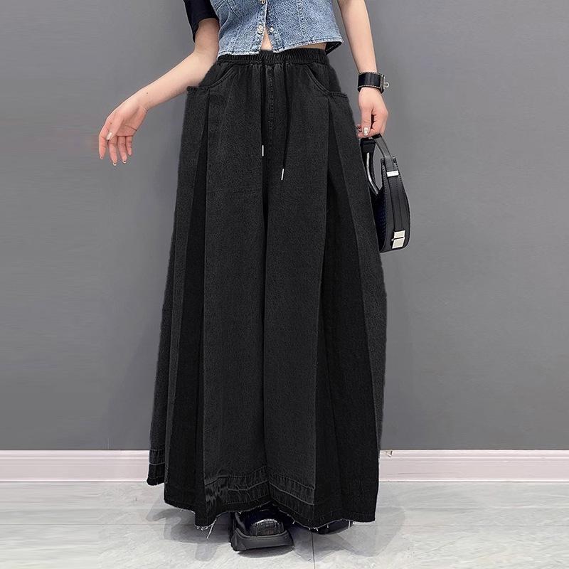 Women's Autumn Wide-Leg Distressed Denim Jeans - Casual, Fashionable, Street-Style Pleated Design