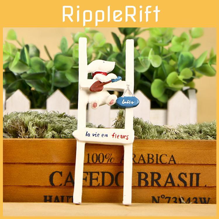 Kreative Treppensteigender Welpe Szene Mini Modell Ornament für Innendekoration