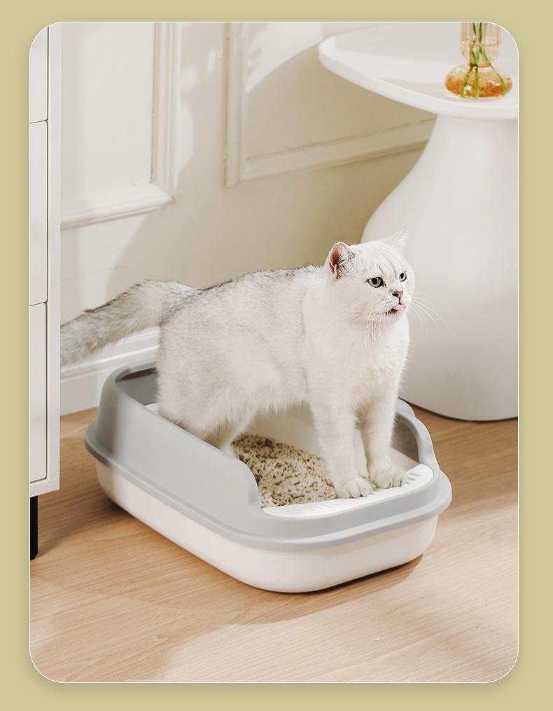 Large Semi-Enclosed Thickened Cat Litter Box with Scoop - Anti-Splash Design