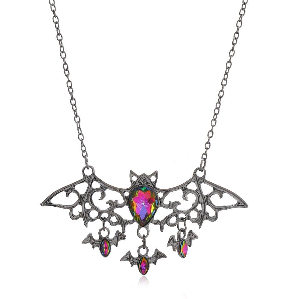 Dark Jewelry Bat Pendant Necklace Alloy Water Crystal For Halloween Decoration