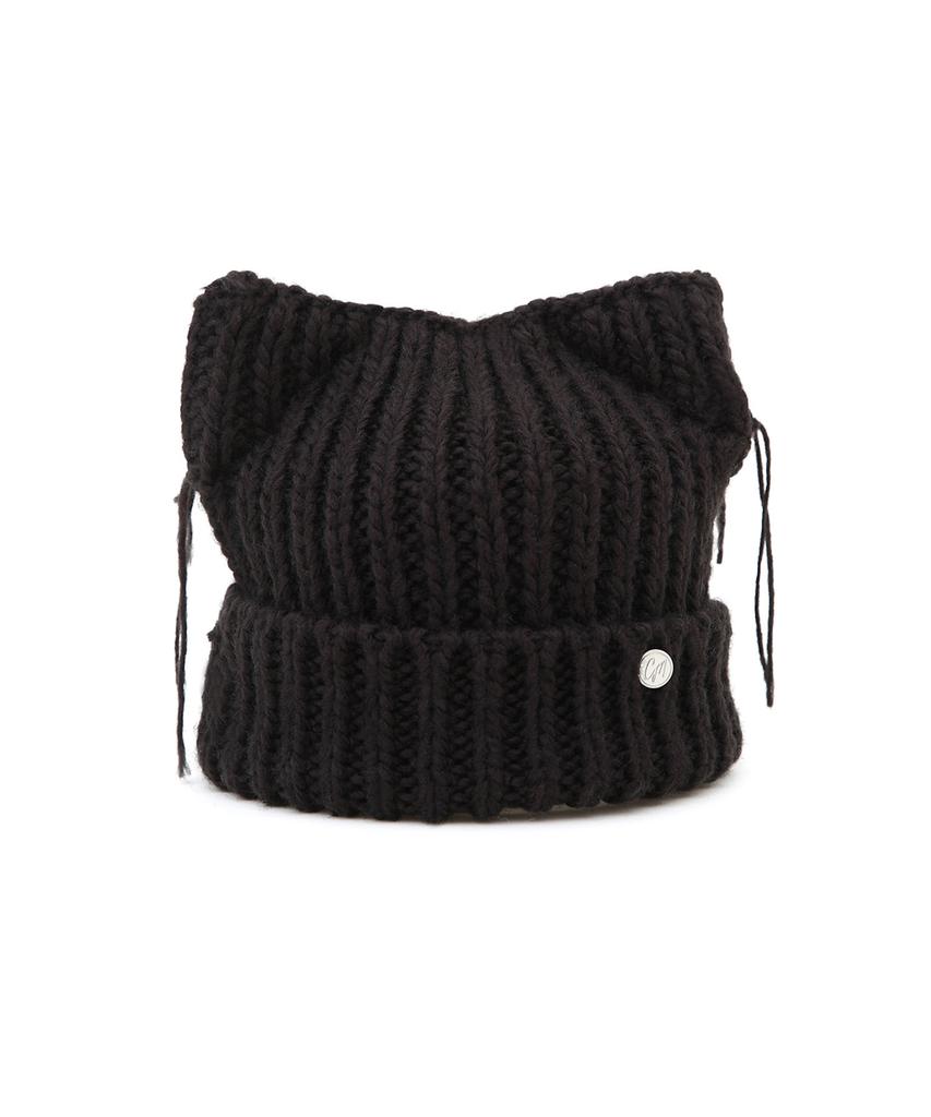 Chyami Kitty Knit Black Beanie