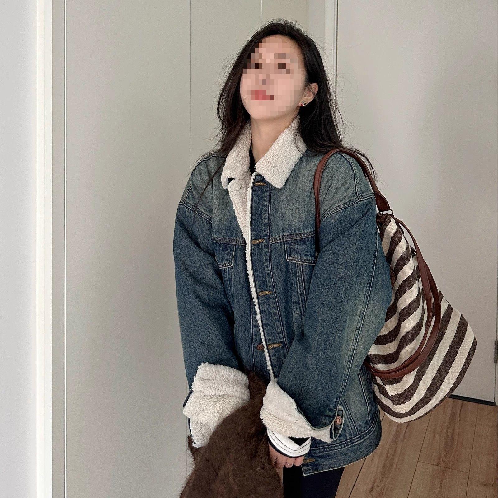 2025 Winter Women s Oversized Korean Style Denim Jacket with Lambswool and Velvet Extra Large
