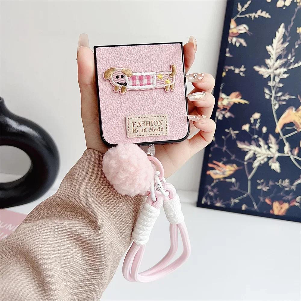 Cartoon Wrist Strap Leather Phone Case for Samsung Galaxy Z Flip 6 5 4 3 Flip6 Flip5 Flip4 Flip3 5G Shockproof Protective Cover