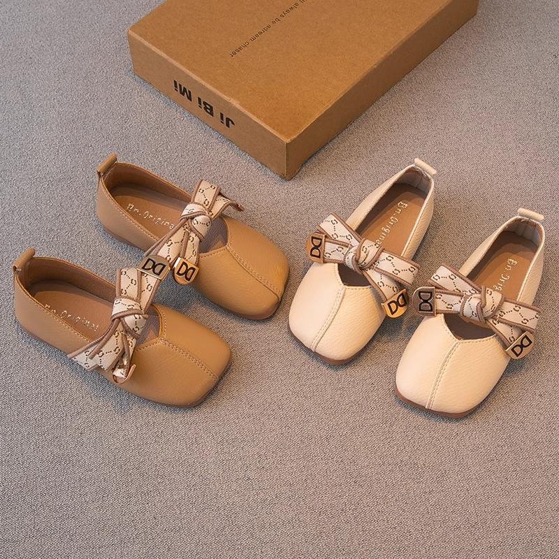 

Кожаная обувь для девочек, новая детская обувь весны и осени, туфли принцессы для маленьких девочек, туфли-бобы на мягкой подошве, одиночные туфли, стильные