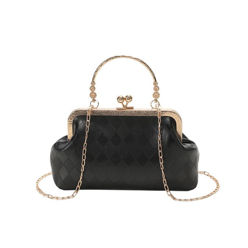 Chic And Modern Shell Bag For Women In Silver And Gold Ideal For Street Style