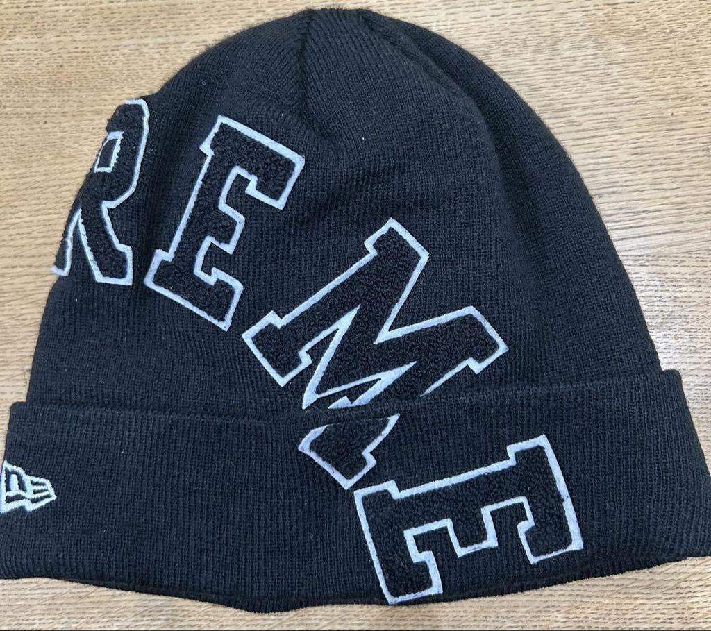[USED] SUPREME X NEWERA Knit Cap Black