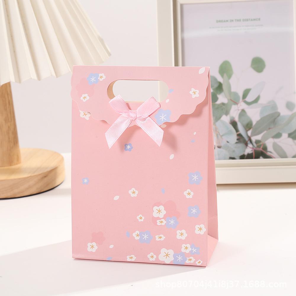 12pcs Cute Flower Party Favor Bags Paper Candy Goodie Bag for Themed Birthday Baby Shower Party Supplies Shopping Bag Party Bag Party Gift Tote Bag