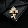 Love Heart Pearl Flower Brooch Women's Alloy Corsage Pin Tulip Flower Pins Elegant Wedding Jewelry Party Suit Accessories