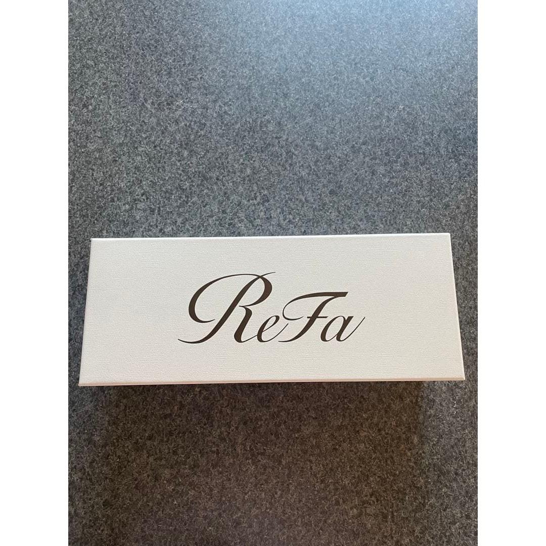 Excellent condition ReFa Refine Bubble U shower head