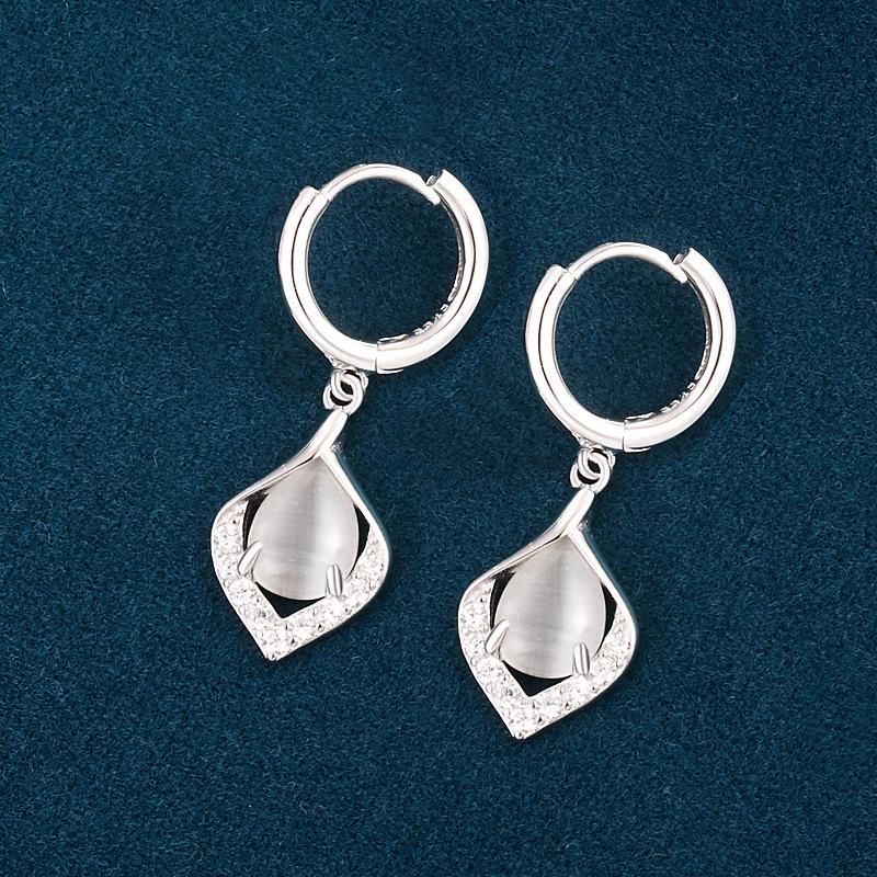 925 Sterling Silver Angel Teardrop Earrings for Women, High-End Niche Light Luxury with Cat's Eye Stone.