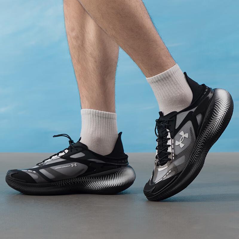 Under Armour Low-Top Sport & Casual Shoes
