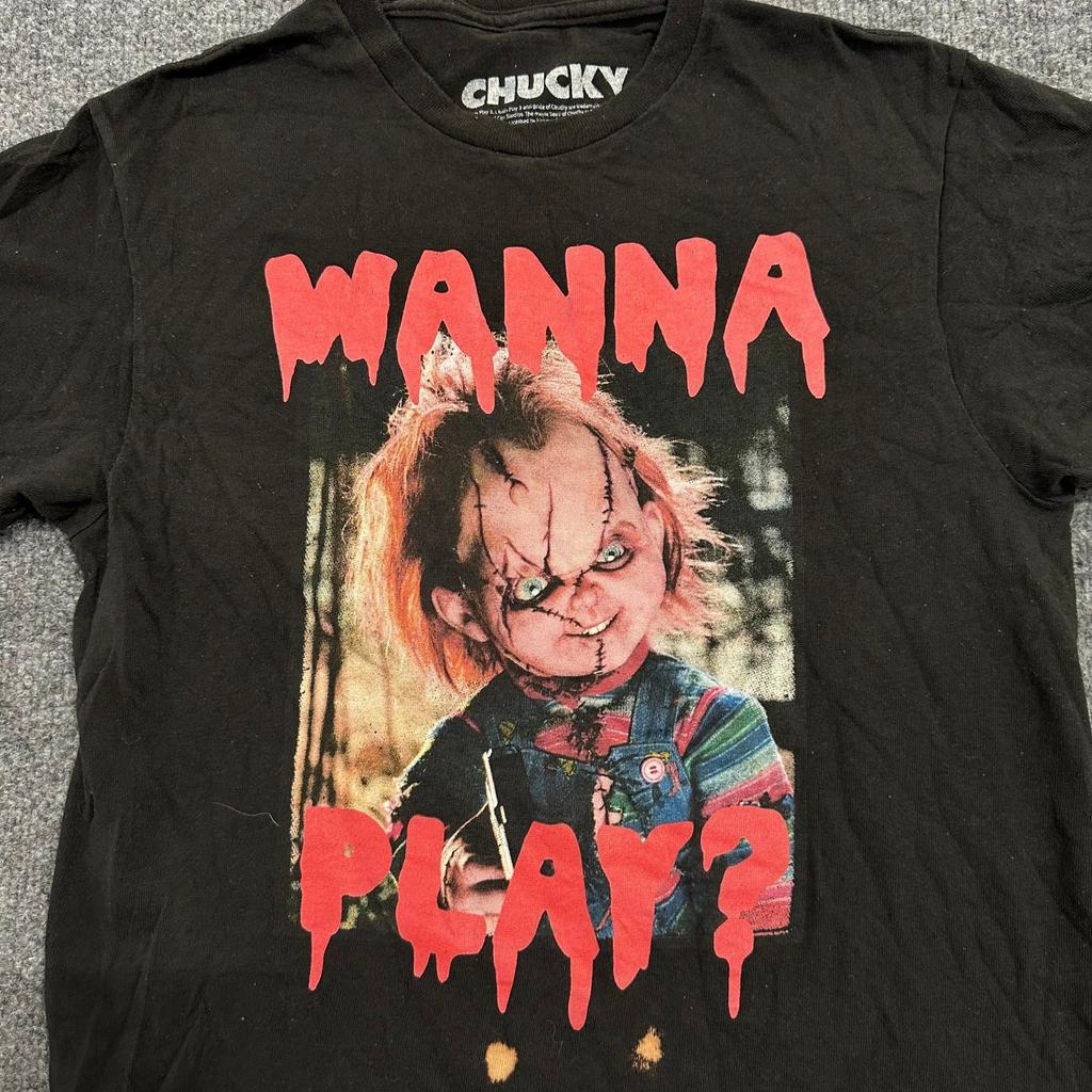 T-Shirt Chucky Uomo Taglia S Nera Vuoi Giocare Film Horror Grafica Macchie di Candeggina T-Shirt Unisex