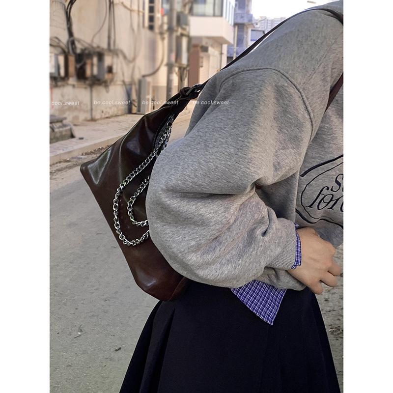 Retro Niche Armpit Bag Women's 2025 Autumn New Fashion Korean Baguette Bag Large Capacity Chain Armpit Bag