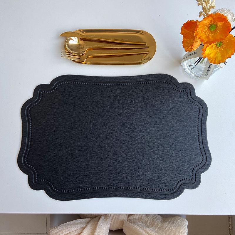 Retro European-Style Leather Placemat, Heat-Resistant, Waterproof & Oil-Proof Nordic Mat