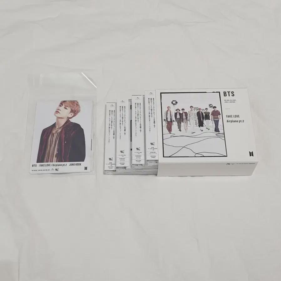 

Нераспечатанный Fake Love Airplane Pt.2 Bts