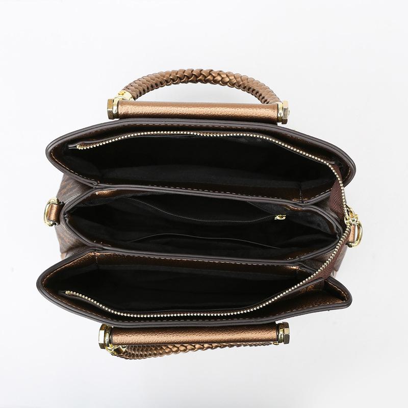 Ladies' Handbag, European and American Retro Large Capacity Tote Bag, High-end Feeling, Middle-aged Mother Bag, Daily Commuting Handbag