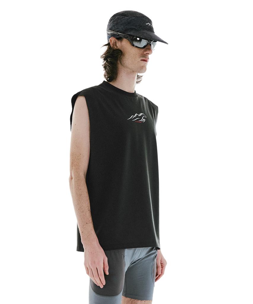 Koldeuwom Gallop Graphic Sleeveless (Black)