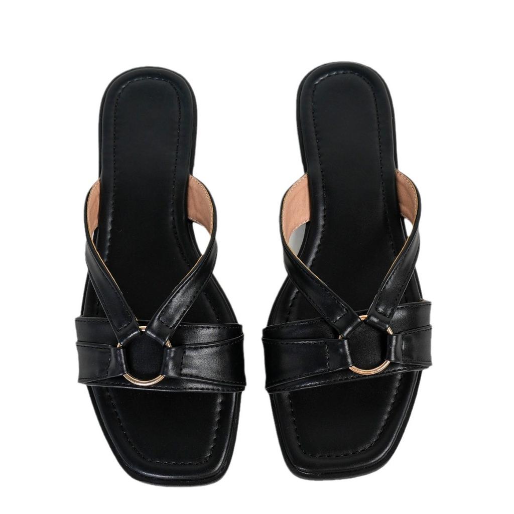 Luxuriöse Damen-Hausschuhe Sommer Hohl Eisenschnalle Schlichtes Design Bequem und Leicht Quadratische Zehenpartie Flache Hausschuhe