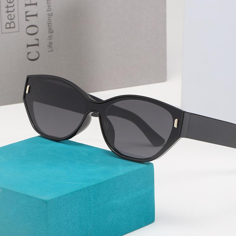 High-quality Cat Eye Sunglasses Women Men Fashion Luxury Brand Designer Sun Glasses Leisure Travel Beach Lady Man Glasses UV400