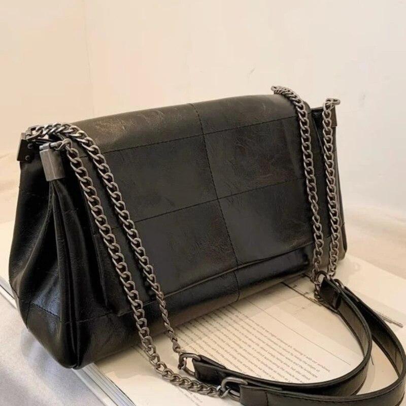 Borse da pendolare da donna alla moda Borsa a tracolla a catena di nicchia Borsa a spalla da donna Borsa a mano di grande capacità a croce Quadrata in PU