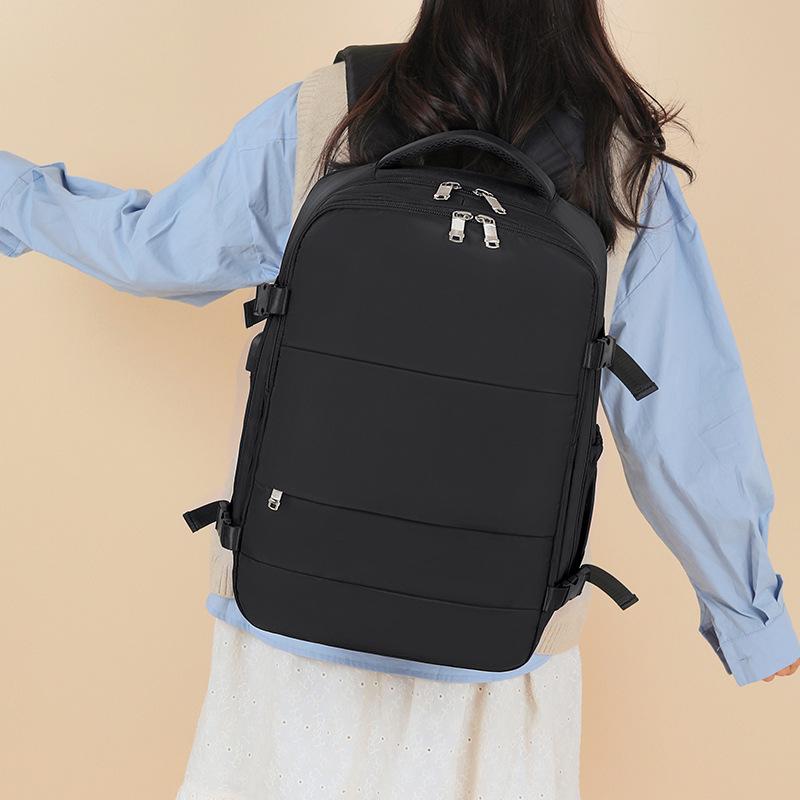 Unisexový multifunkční cestovní batoh přes hranice: Lehký, všestranný pro služební cesty, venku a do školy