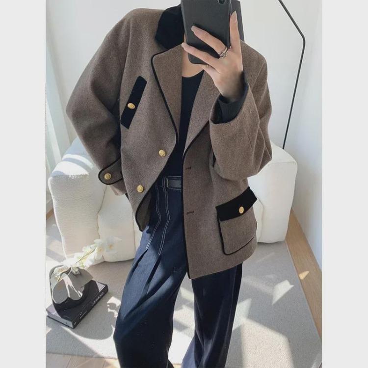 Autumn Winter Fashion Womens Woolen Twill Velvet Jacket Coat with Contrast Stitching