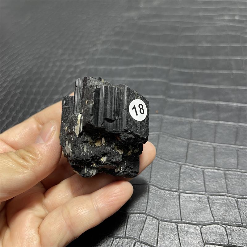 Natural Raw Stone Black Tourmaline With Clear Quartz Mineral Specimen Quartz Crystal Healing Teaching Collection Home Decor Gift