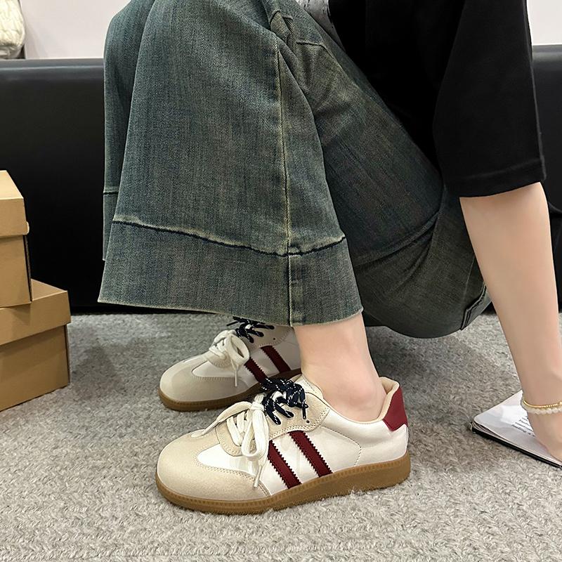 Fashion Girls Solid Color Slip-On Leather Sports 2024 New Fashion Lightweight Breathable Sports Running Shoes