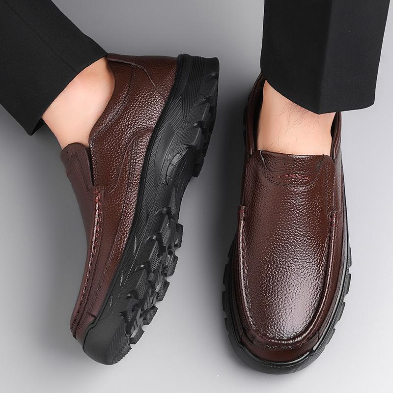 Italy Men Genuine Leather Shoes Luxury Casual Shoes Men Loafers Moccasins High Quality Sneakers Breathable Slip on Driving Male