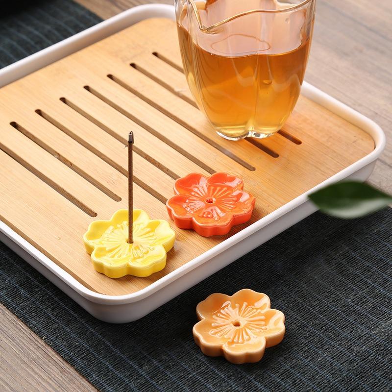 Ceramic Cherry Blossom Incense holder wax melt Burner sahumerios holder Aromatherapy Office Teahouse Living Room Ornament XX007