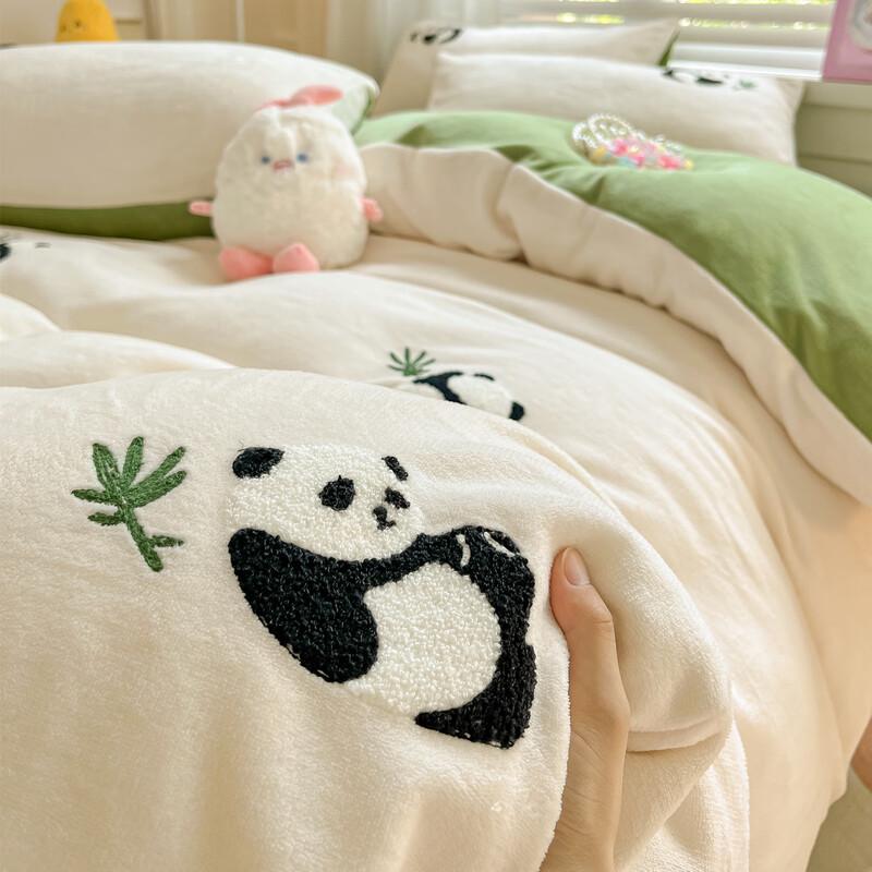 OEING Cartoon Milk Velvet 4-Piece Bedding Set