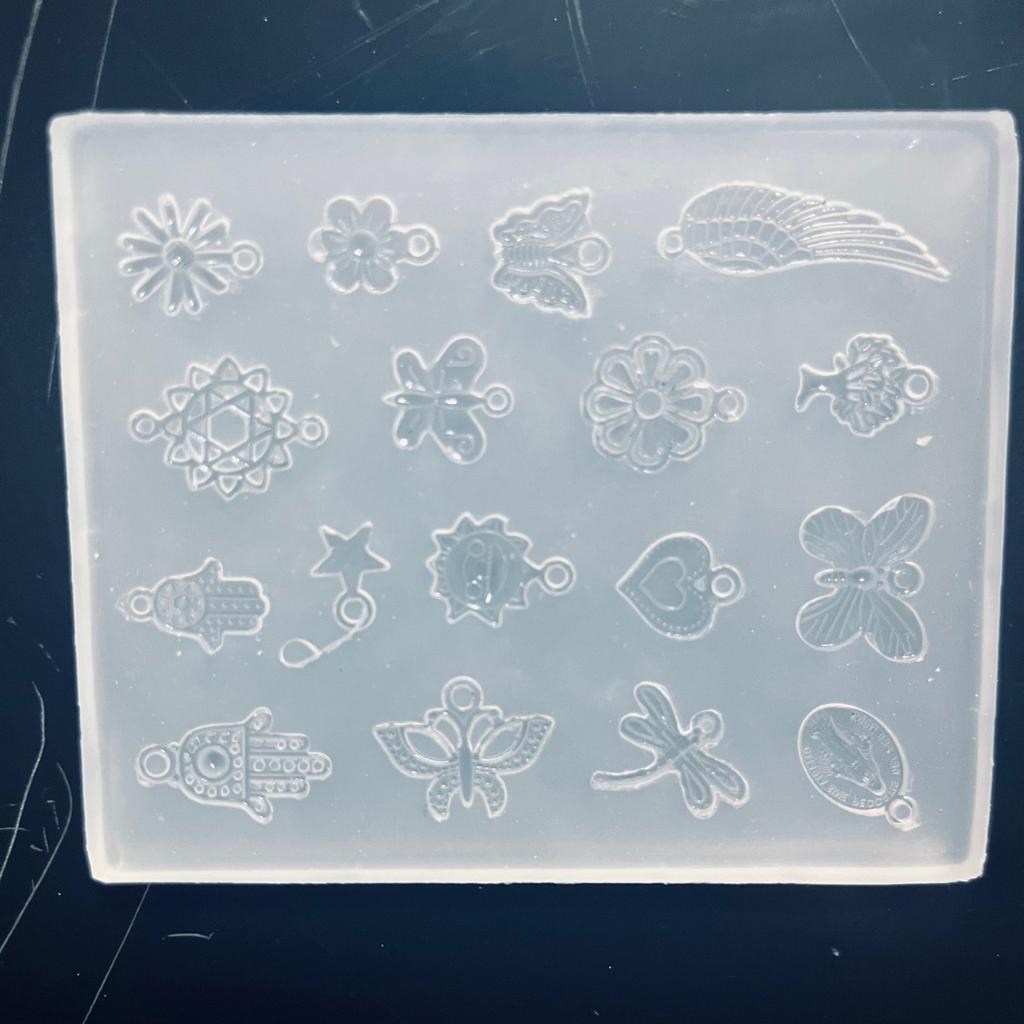 Flower Heart Charm Silicone Mold for DIY Necklace Jewelry Making Keychain Ornaments Handmade Butterfly Pendant Resin
