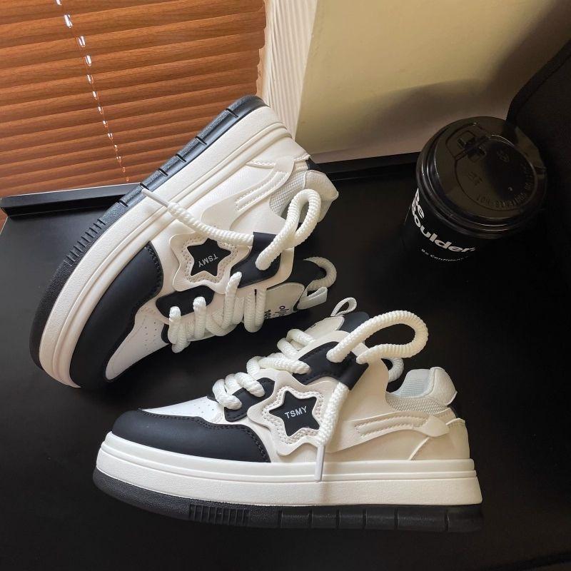 Fashion 2025 Fashion Vulcanized Platform Flat Sneakers Women Casual Sports Canvas Shoes Women Tennis Lolita Running Kawaii Women Shoes