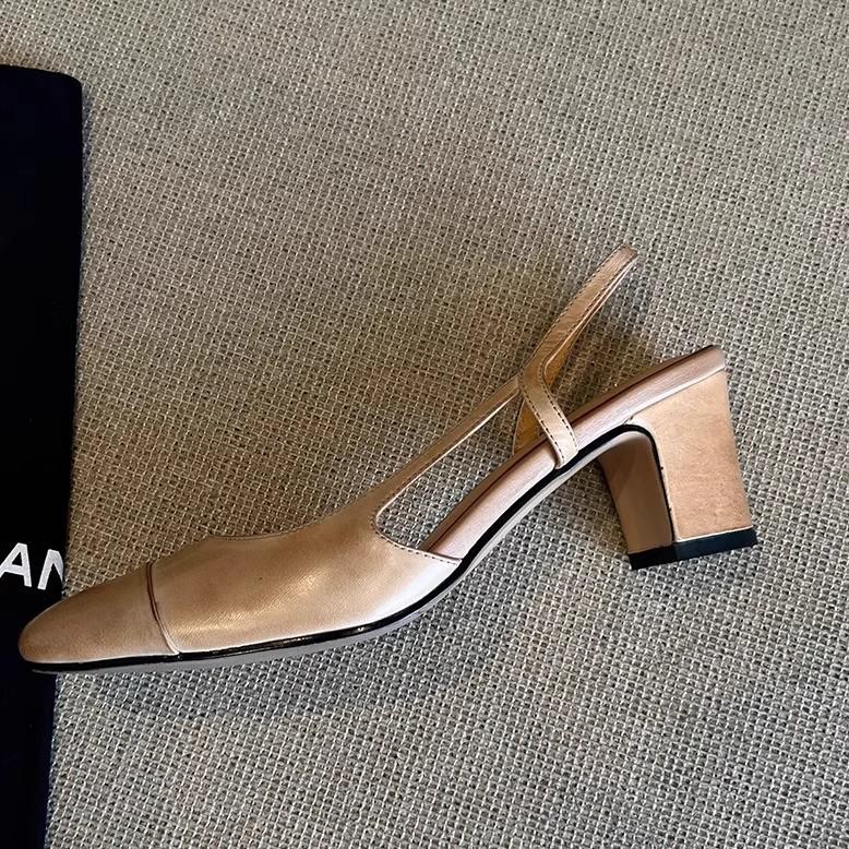 

Sheepskin version~ 2025 summer new temperament French minimalist solid color buckle with lady summer middle heel sandals women 34