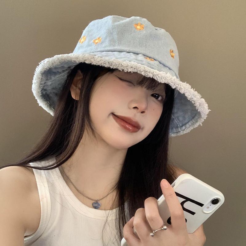 Denim Embellished Floral Fishing Hat For Comfortable Spring Wear For Everyone