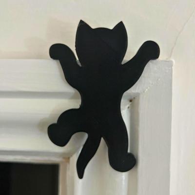 Handcrafted Door Sign Climbing Kitten Cat Metal Door Ornament Anti-deformation