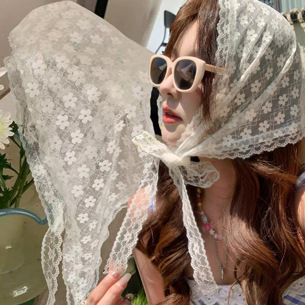 Fashion Lace Triangle Headscarf Romantic Summer White Woven Floral Lace Hair Scarf Wraps Travel Photo Headband Hair Accessories