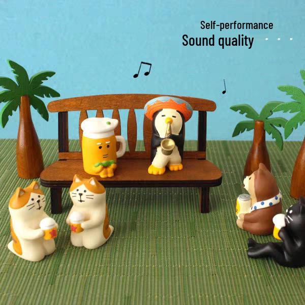 Japanese Style Cat Resin Ornament for Car Console Decoration