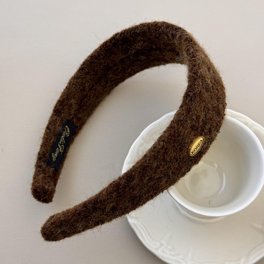 Wool Oval Gold Label Wide Hair Band for Autumn and Winter, High Top Hairpin, High-end Headband for Going Out