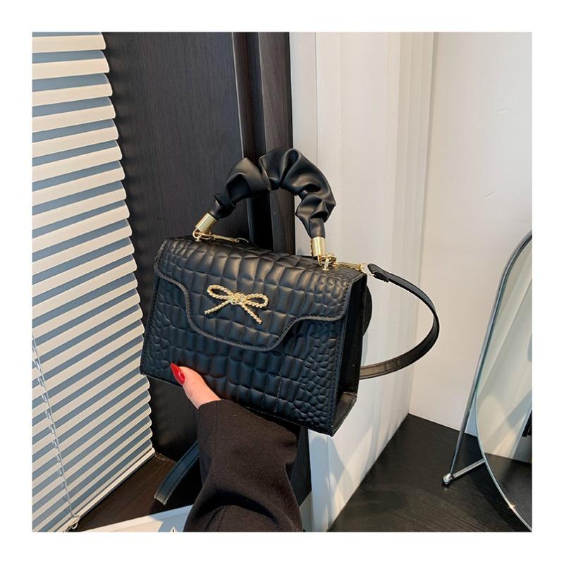 Crocodile Pattern Portable Small Square Bag Women's New Fashion Shoulder Bag Delivery Versatile Messenger Bag