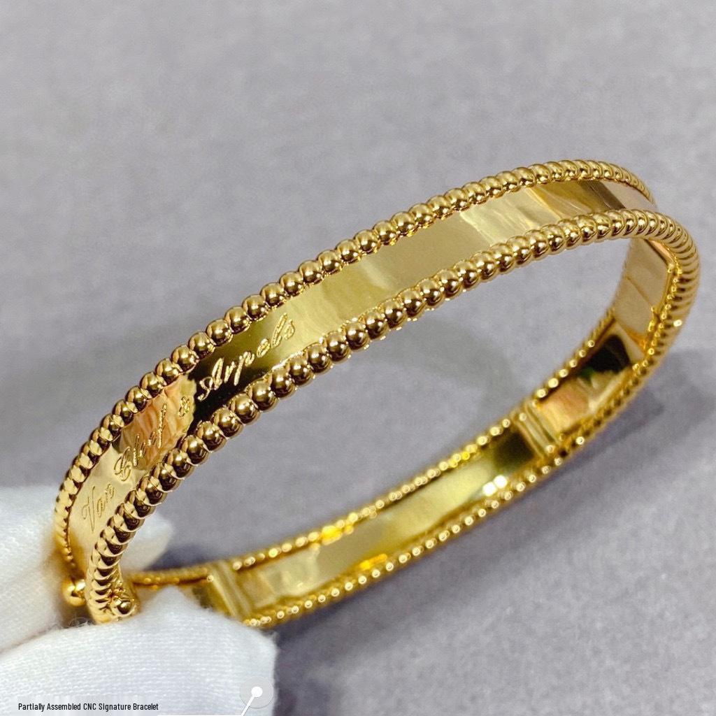 Kaleidoscope Four-Leaf Clover Women's 18k Yellow/Platinum/Rose Gold Diamond Bangle: Wide/Narrow Light Luxury