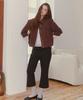 Seuleoum Flare Capri Pants