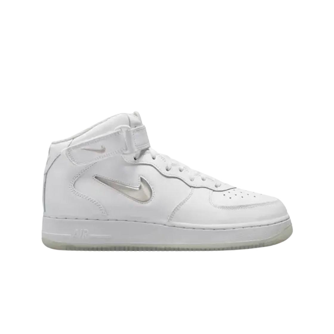 

Мужские кроссовки Nike Air Force 1 Mid 07 Цвет месяца Summit White DZ2672-101