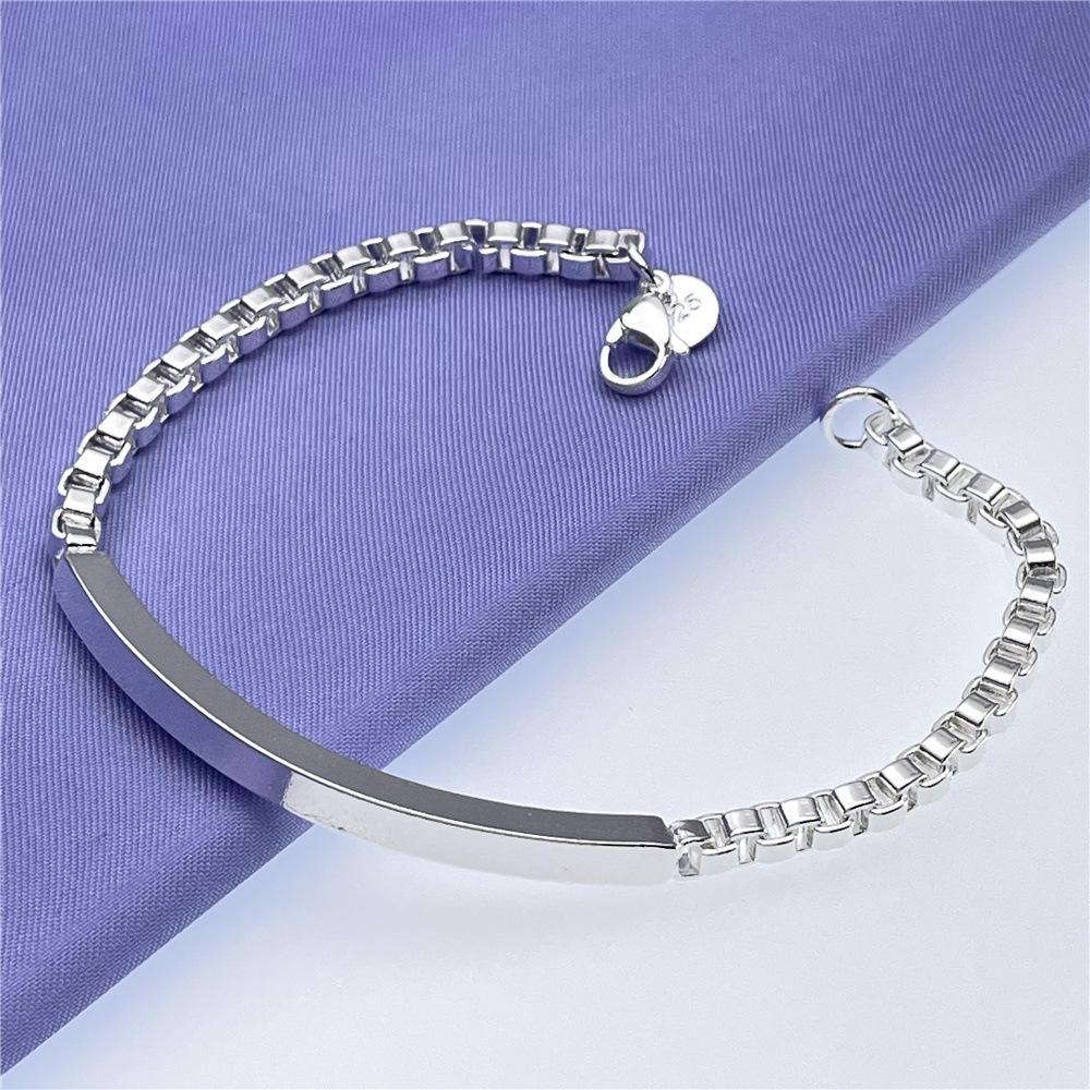 Cute Charms Nice   Copper Chain Bracelet for Women Lady Men  Perfect Jewelry Gift for The Minimalist for Man Women