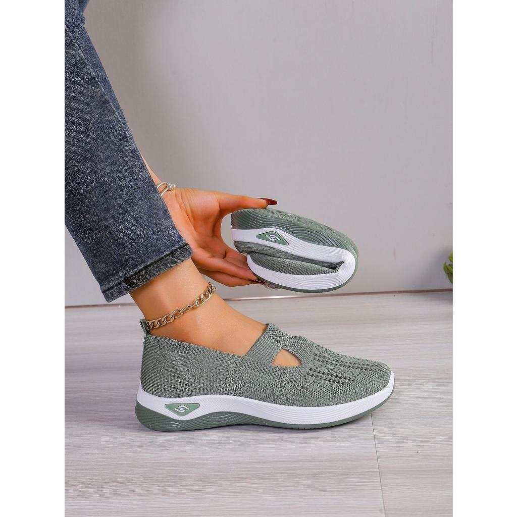 Spring and Summer Large Size Casual Comfortable Ladies Cloth Shoes One Foot Stirrup Flyweave Mesh Shoes Women's Shoes